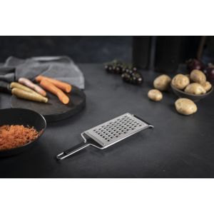 ESSENTIAL Stainless Steel Grater coarse