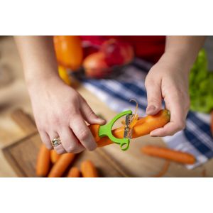 Veggie Peeler Julienne Carrot